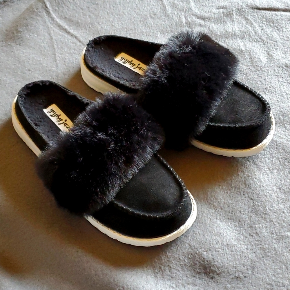 NWT Lauriebelles Sneaker Mule